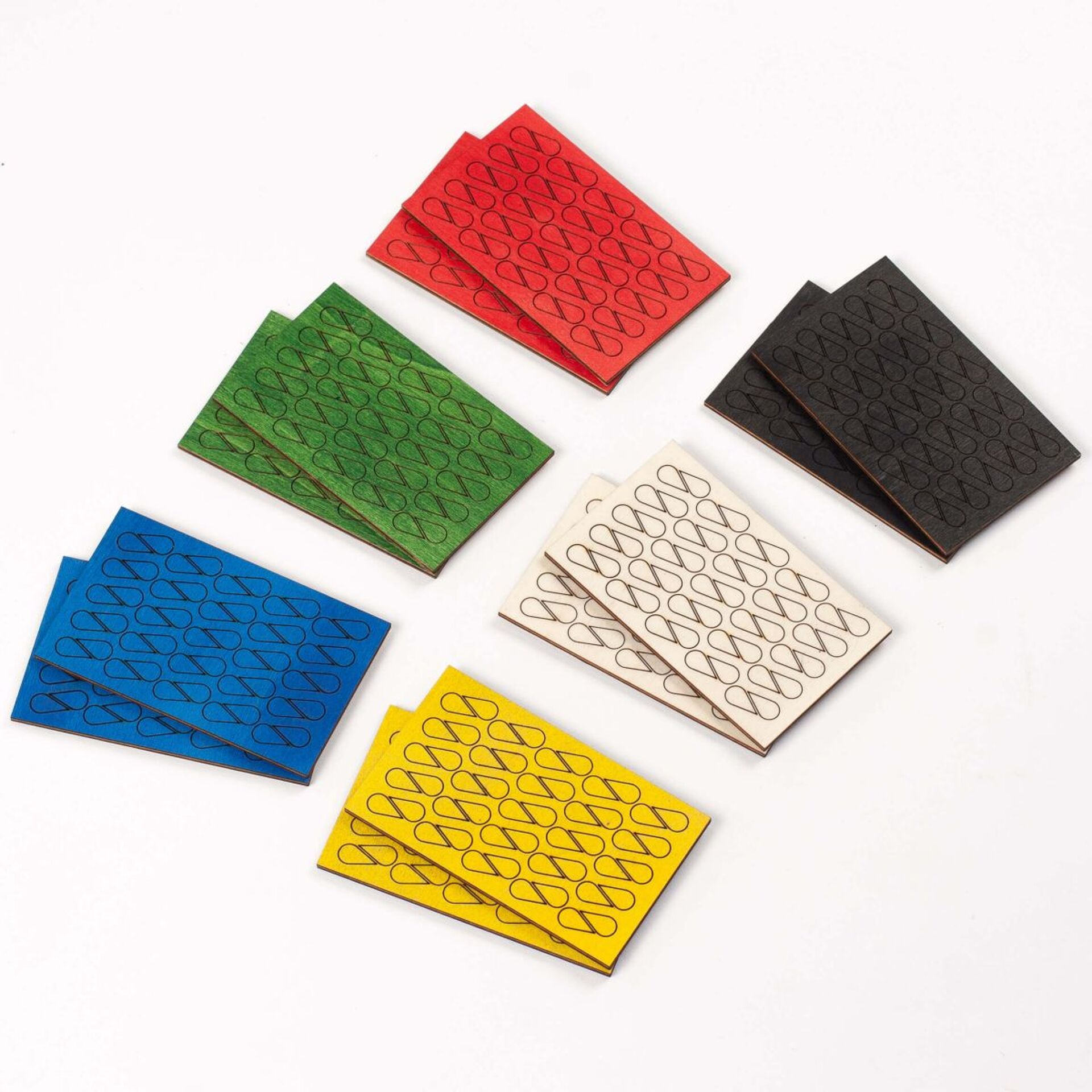 Houten Kaartmarkeerders Plakbaar - Set van 50 (Diverse Kleuren)
