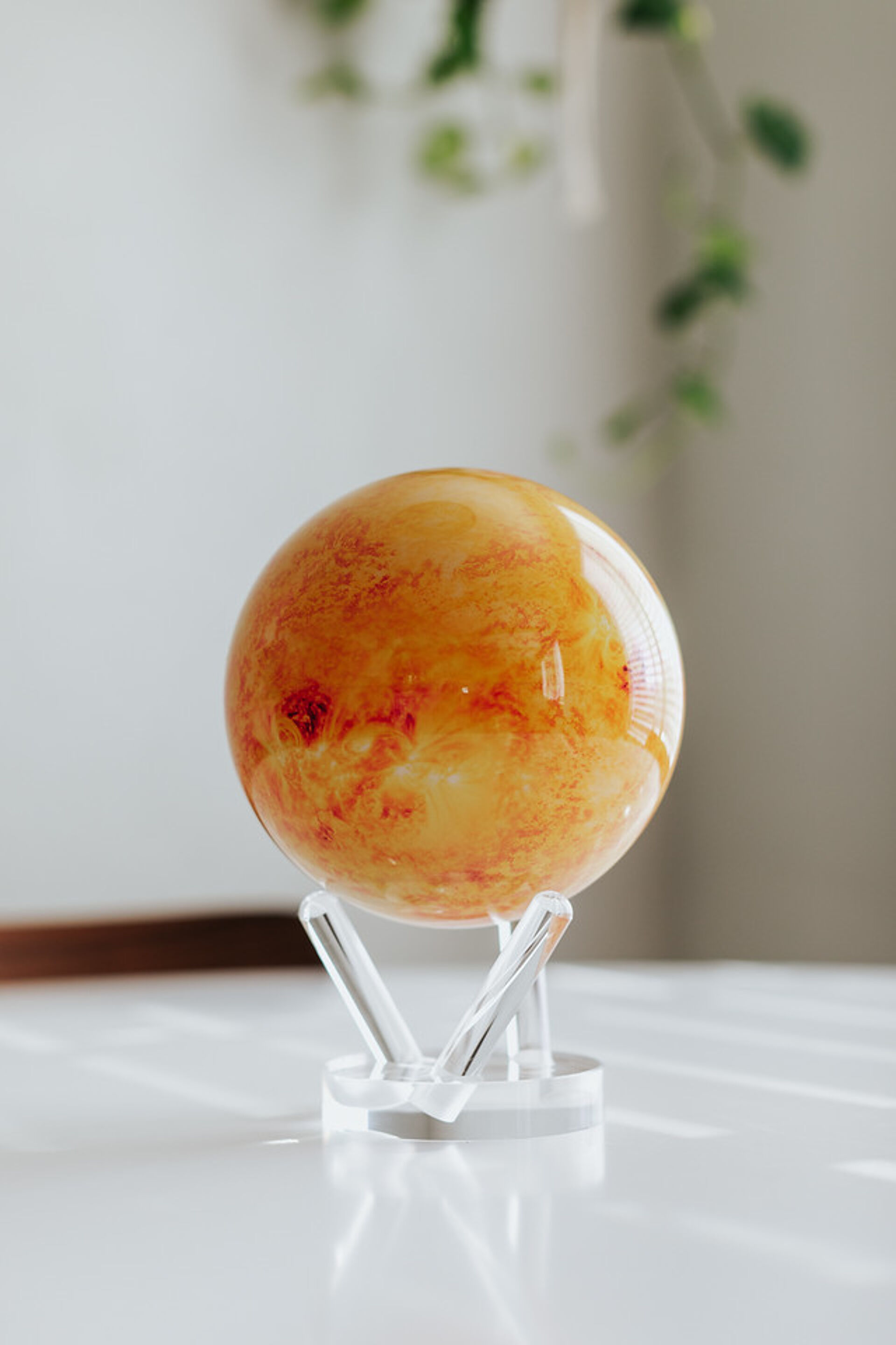 MOVA Sun self-rotating globe