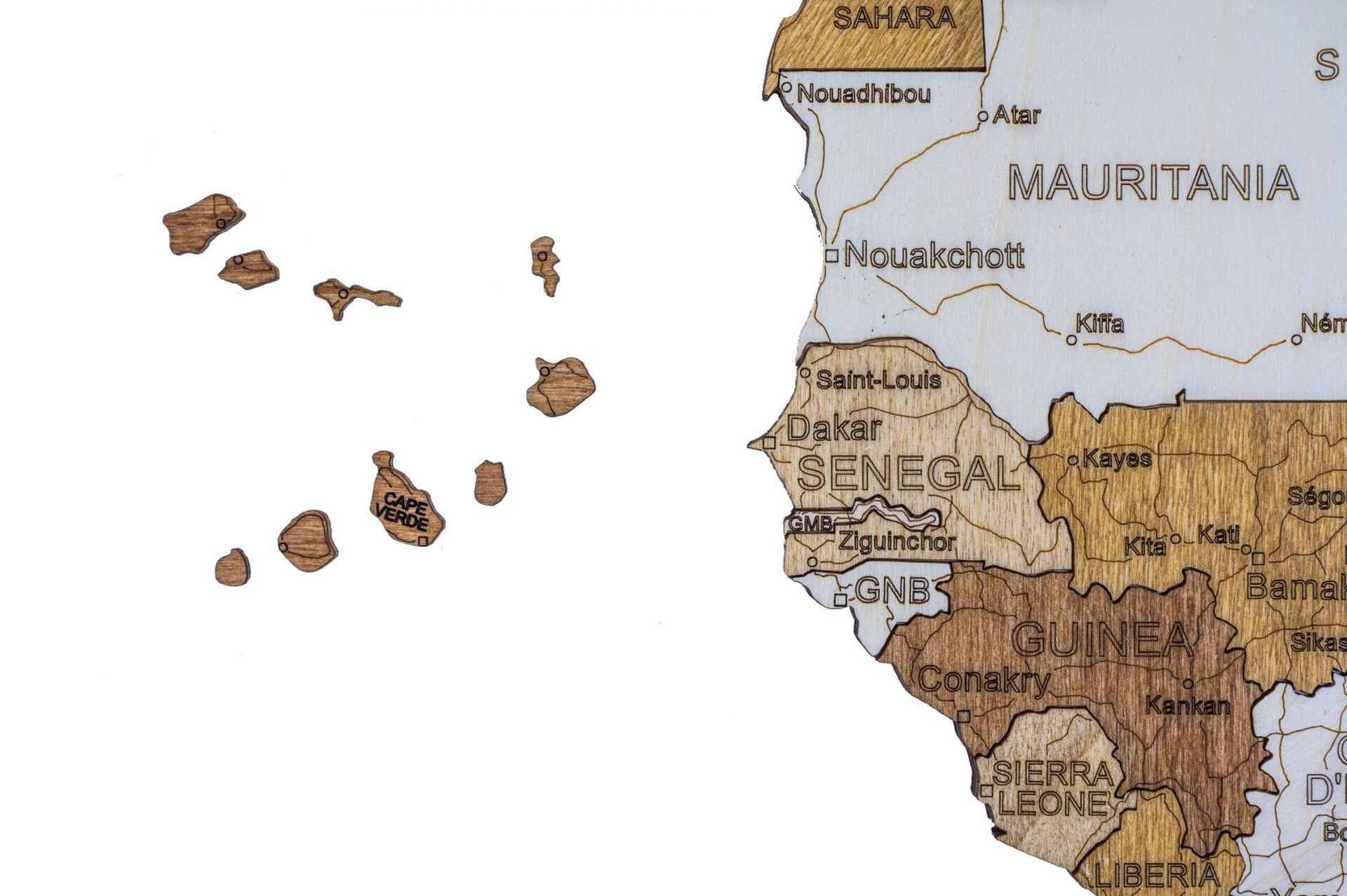 Drewniana mapa Afryki