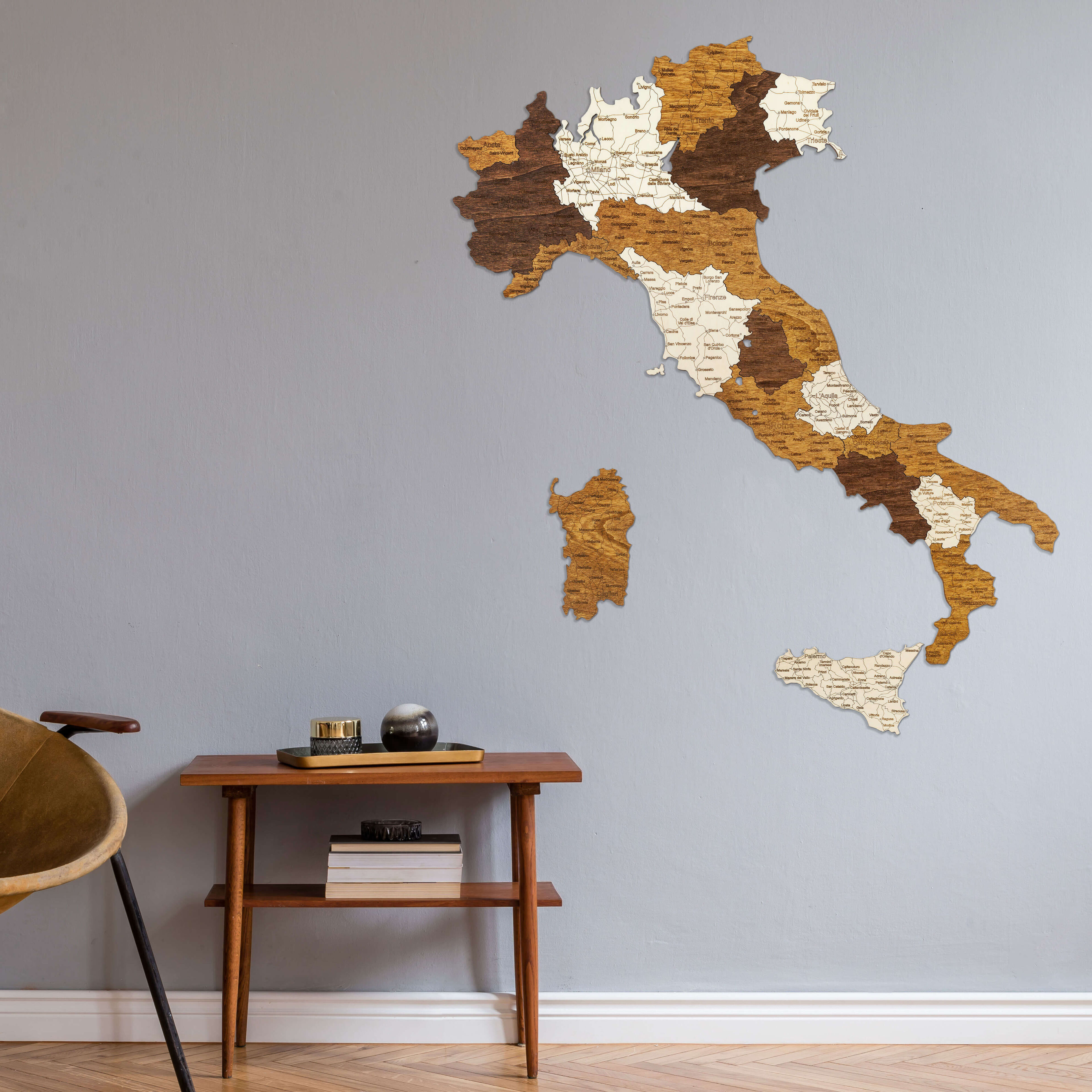 Drevená mapa Talianska