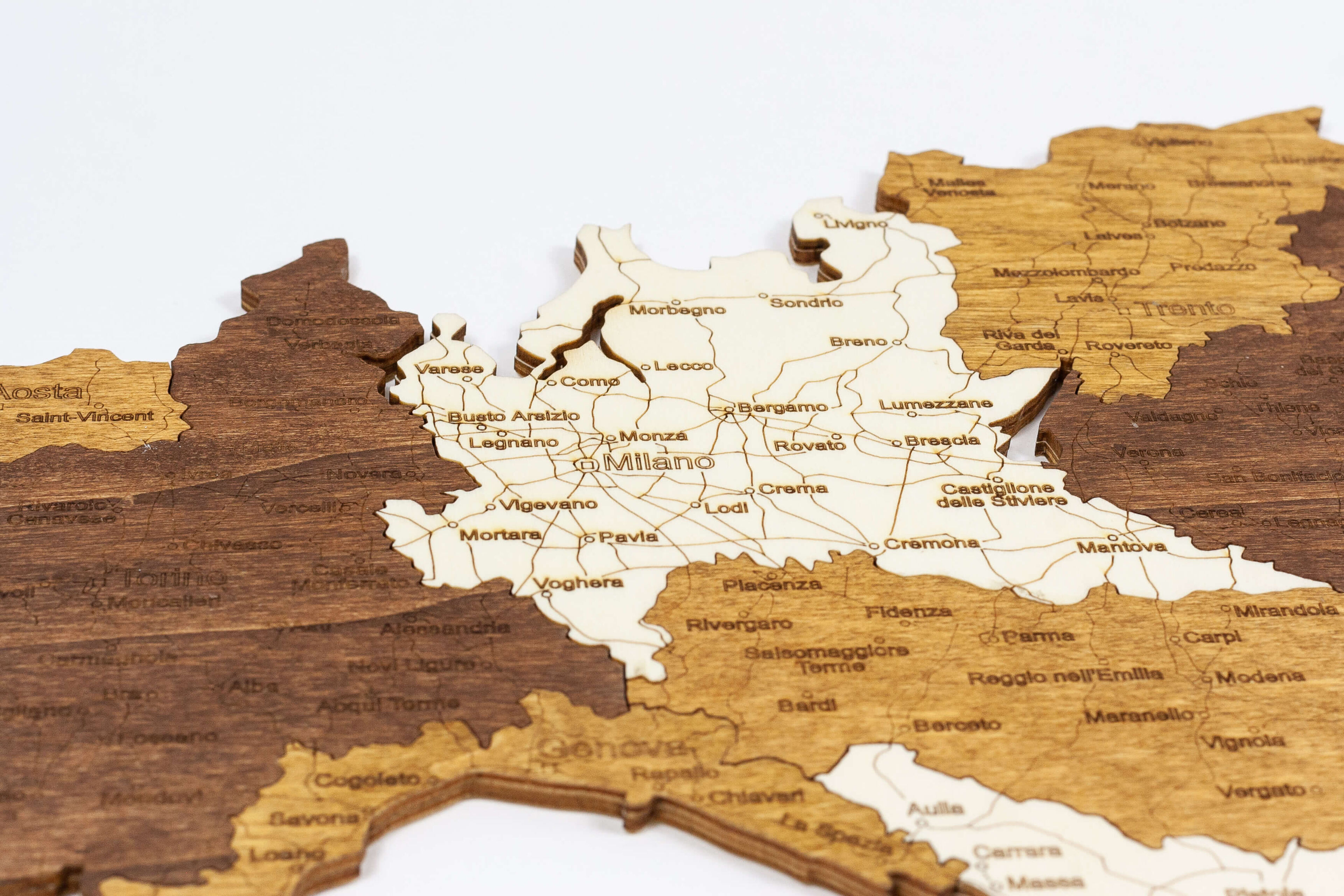 Nástěnná dřevěná mapa Itálie