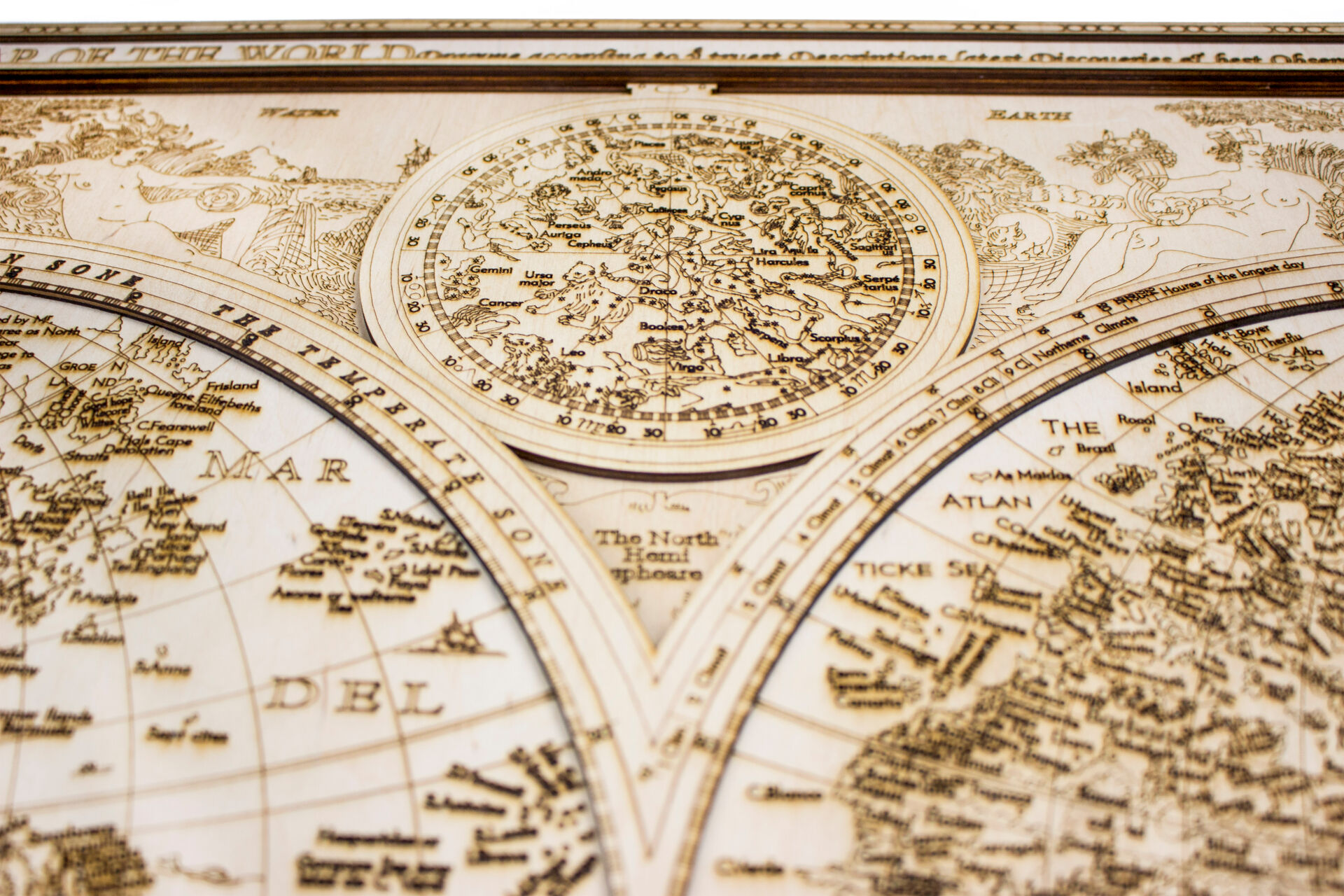 1626年の木製世界地図 - 84 x 64 cm