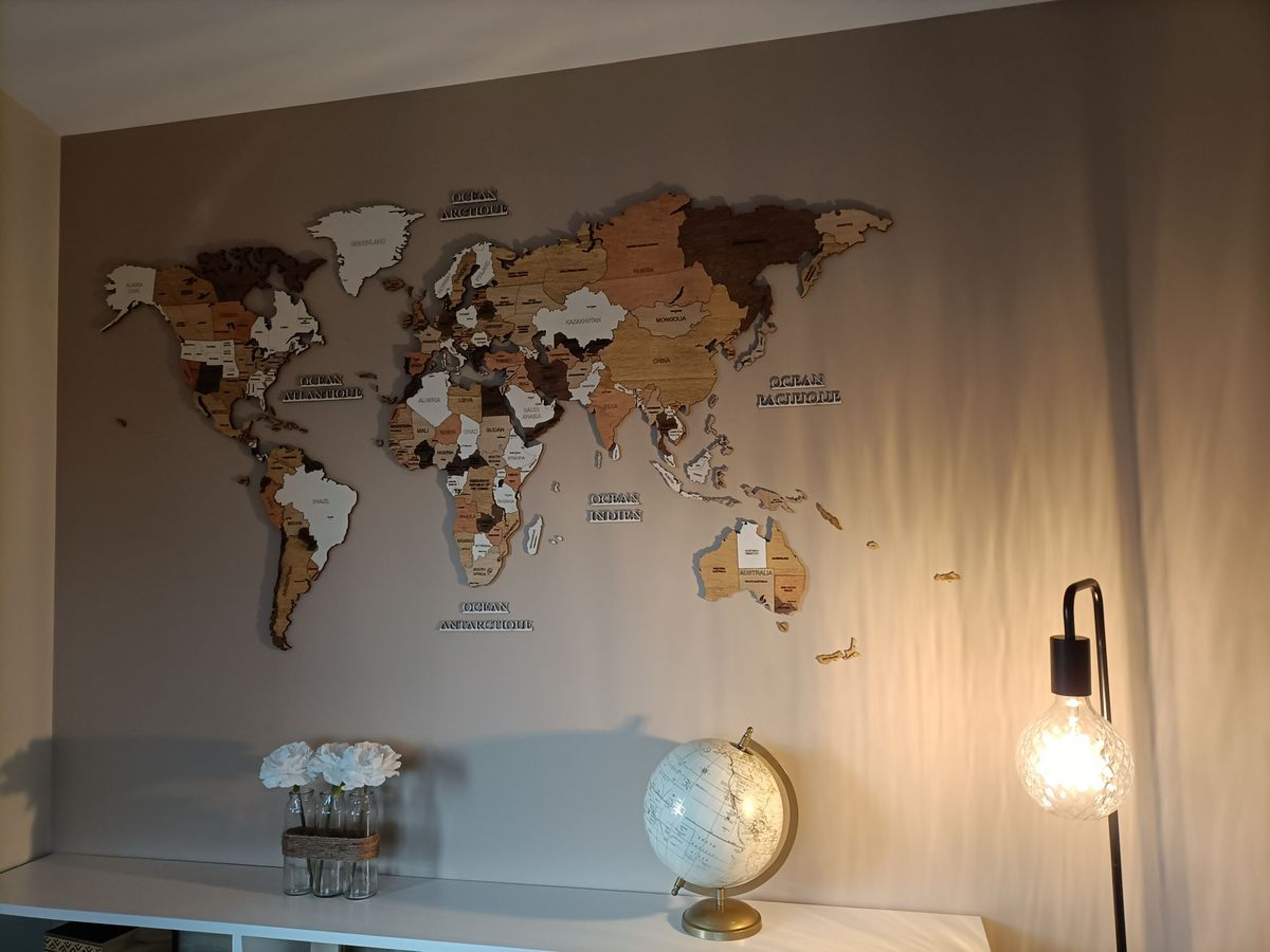 Review for 2D Wooden World Map - image from Delphine C.