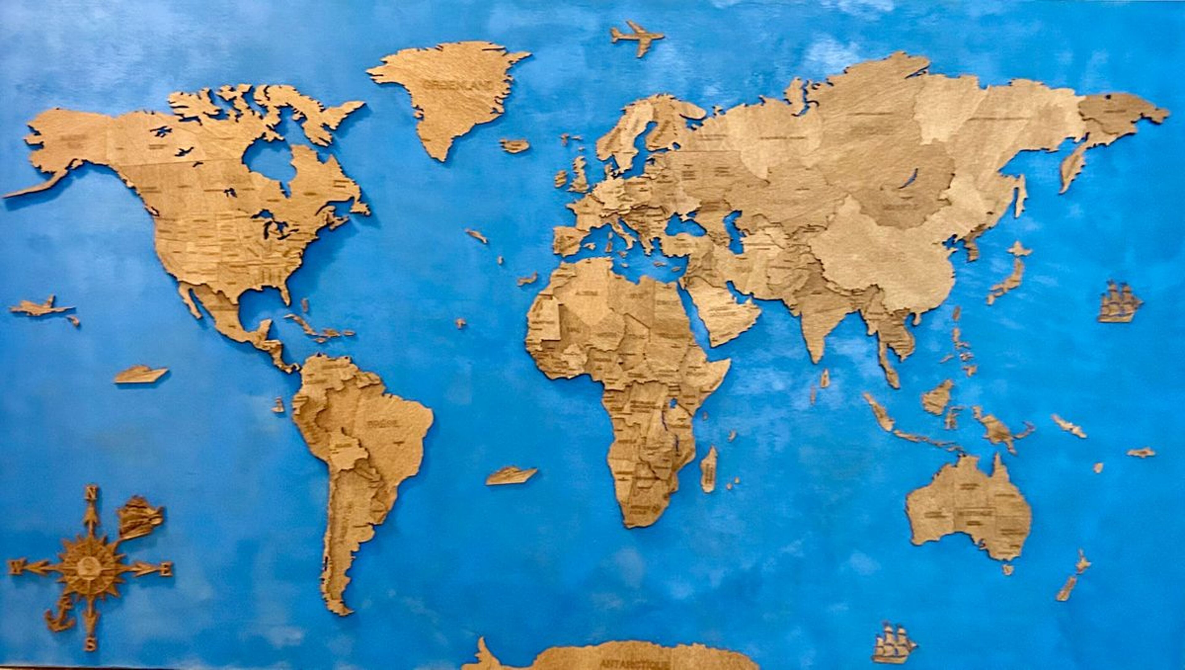 Review for Wooden World Map Wall Decoration - image from Tristan C.
