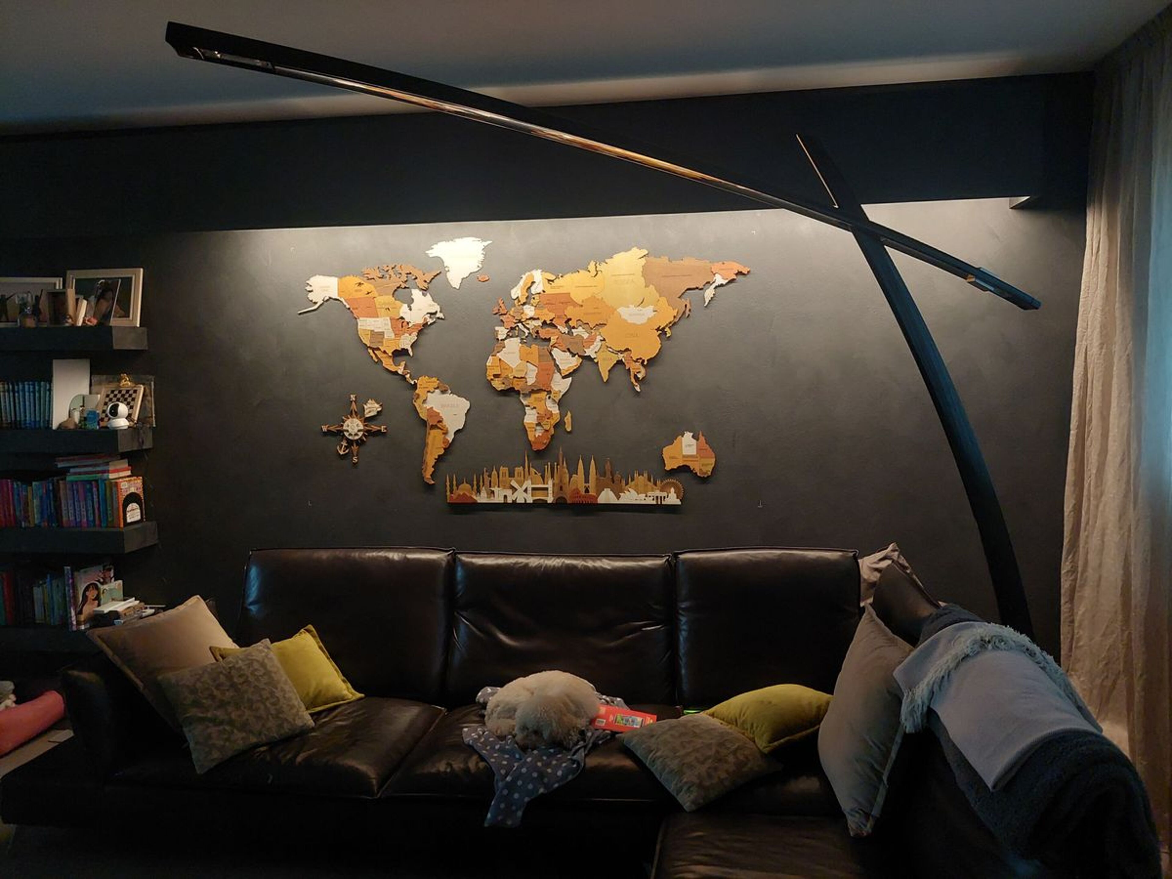 Review for Wooden World Map Wall Decoration - image from Stefano Pieri